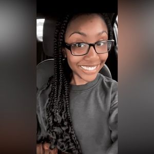 Meet your Posher, Gabrielle